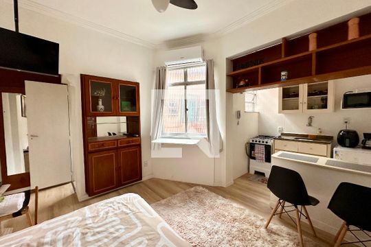 Apartamento para alugar com 1 quarto, 22m² em Catete, Rio de Janeiro