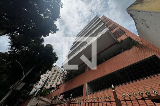 Fachada de apartamento à venda com 5 quartos, 240m² em Tijuca, Rio de Janeiro