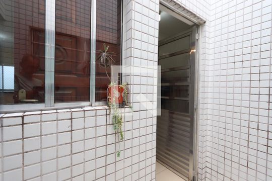 Quintal de apartamento para alugar com 2 quartos, 49m² em Vila Nova Pauliceia, São Paulo