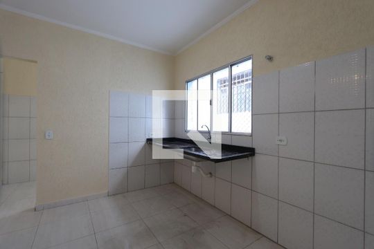 Cozinha de apartamento para alugar com 2 quartos, 49m² em Vila Nova Pauliceia, São Paulo