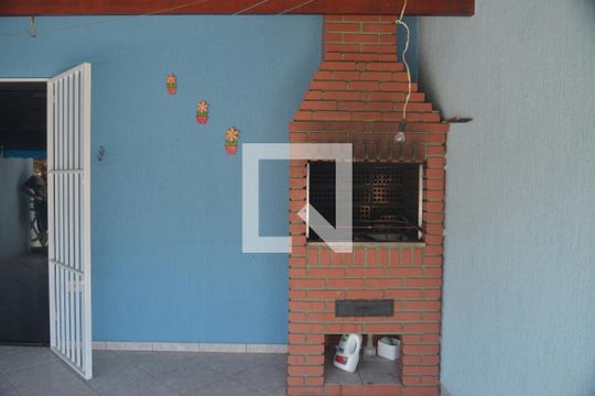 Área comum de casa à venda com 6 quartos, 259m² em Jardim Marek, Santo André