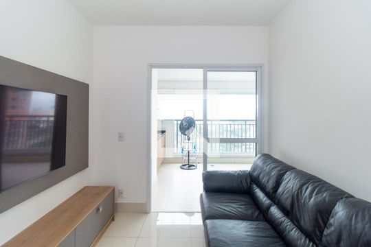 Sala de apartamento para alugar com 2 quartos, 74m² em Tatuapé, São Paulo