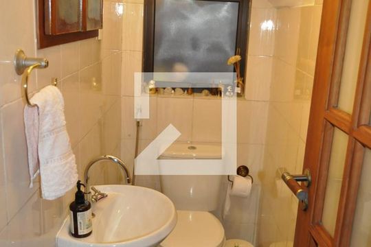Banheiro de casa de condomínio à venda com 4 quartos, 200m² em Engenho Novo, Rio de Janeiro
