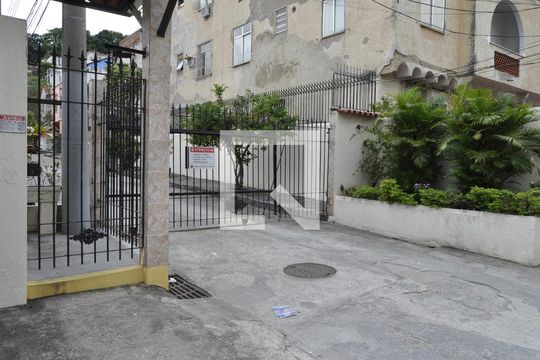 Fachada de casa de condomínio à venda com 4 quartos, 200m² em Engenho Novo, Rio de Janeiro