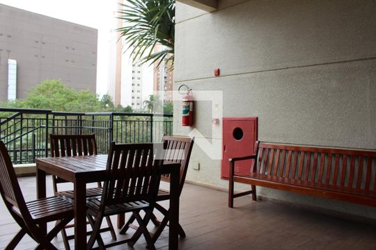 Área comum de apartamento à venda com 3 quartos, 106m² em Jardim Flor da Montanha, Guarulhos