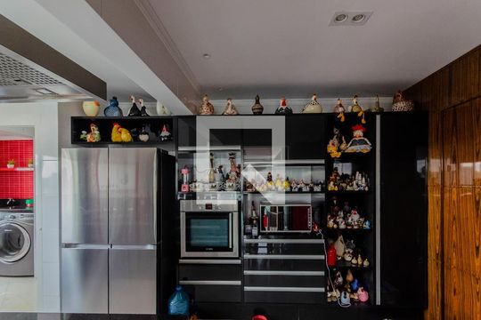 Cozinha de apartamento à venda com 4 quartos, 320m² em Jardim Vila Mariana, São Paulo