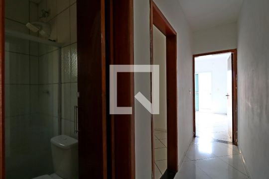 Corredor de apartamento à venda com 2 quartos, 67m² em Parque das Nações, Santo André