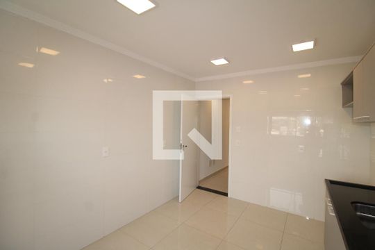 Cozinha de casa à venda com 3 quartos, 140m² em Vila Isolina Mazzei, São Paulo