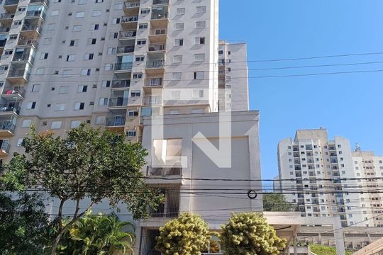 Fachada de apartamento para alugar com 2 quartos, 47m² em Parque São Lourenço, São Paulo
