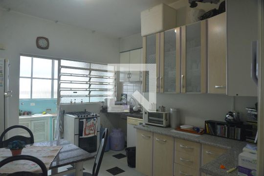 Cozinha  de apartamento à venda com 2 quartos, 94m² em Centro, Santo André