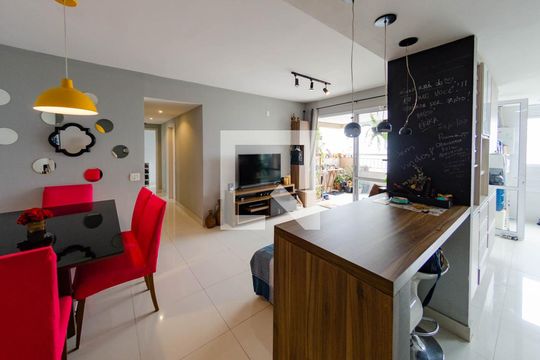 Sala de apartamento à venda com 3 quartos, 94m² em Alto Caiçaras, Belo Horizonte