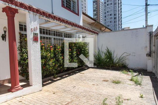 Garagem de casa para alugar com 3 quartos, 360m² em Vila Dom Pedro I, São Paulo