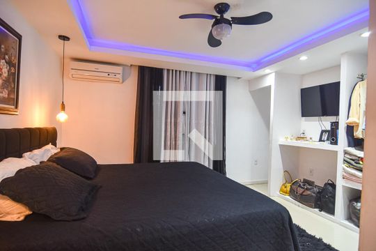 Quarto 1 de casa à venda com 5 quartos, 350m² em Maria Paula, São Gonçalo