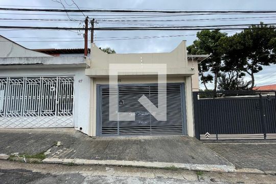 Fachada de casa à venda com 4 quartos, 122m² em Jardim Santos Dumont, São Paulo