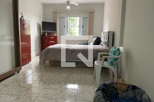 Quarto 1 de casa à venda com 4 quartos, 122m² em Jardim Santos Dumont, São Paulo