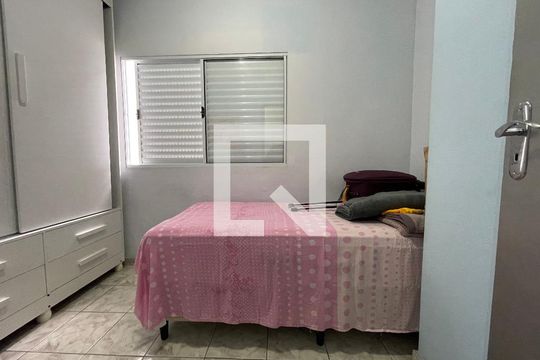 Quarto 2 de casa à venda com 4 quartos, 122m² em Jardim Santos Dumont, São Paulo