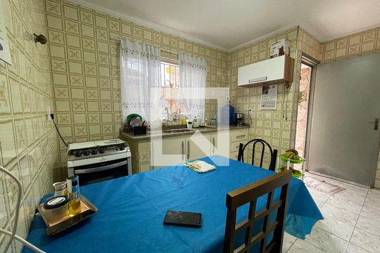 Cozinha de casa à venda com 4 quartos, 122m² em Jardim Santos Dumont, São Paulo