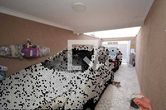 Garagem de casa para alugar com 3 quartos, 131m² em Vila Isa, São Paulo
