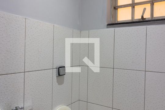 Banheiro 1 de casa para alugar com 3 quartos, 344m² em Vila Brasil, São Paulo