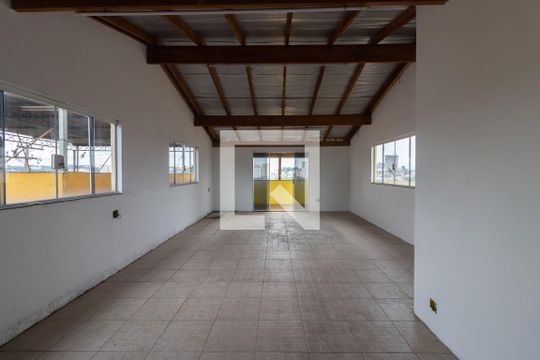 Salão de Festas de casa para alugar com 3 quartos, 344m² em Vila Brasil, São Paulo
