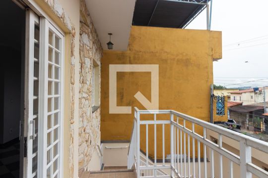 sacada de casa para alugar com 3 quartos, 344m² em Vila Brasil, São Paulo