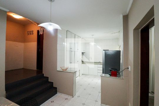 Cozinha de casa à venda com 5 quartos, 300m² em Jardim Picolo, São Paulo