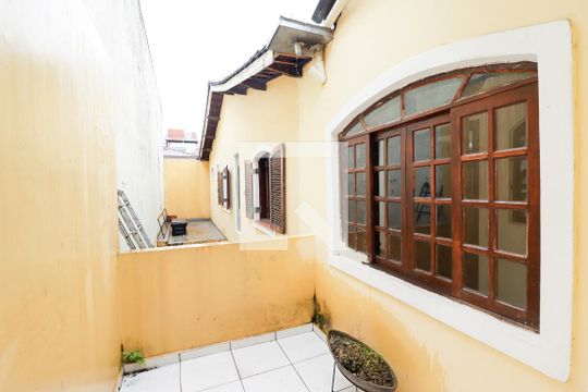 Vista Suíte 1 de casa à venda com 5 quartos, 300m² em Jardim Picolo, São Paulo
