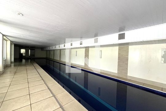Área comum - Piscina coberta de apartamento à venda com 2 quartos, 70m² em Vila Monte Alegre, São Paulo