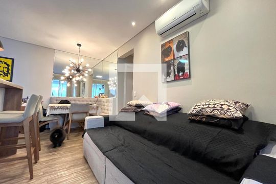 Sala de apartamento à venda com 2 quartos, 70m² em Vila Monte Alegre, São Paulo