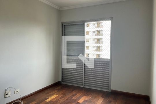 Quarto 1 de apartamento para alugar com 2 quartos, 100m² em Vila Ipojuca, São Paulo