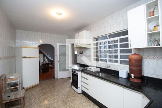 Cozinha de casa à venda com 6 quartos, 927m² em Mariano de Abreu, Belo Horizonte