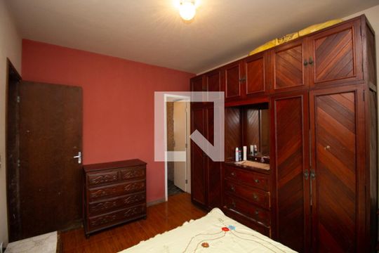 Quarto 2 de casa à venda com 6 quartos, 927m² em Mariano de Abreu, Belo Horizonte