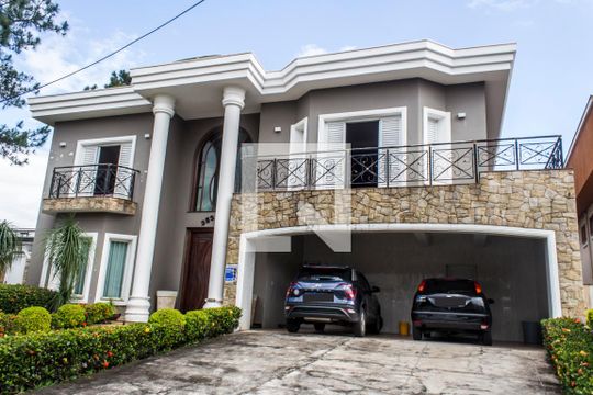 Garagem de casa de condomínio para alugar com 4 quartos, 609m² em Alphaville, Santana de Parnaíba