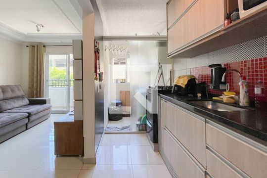 Cozinha de apartamento para alugar com 3 quartos, 72m² em Nova Petrópolis, São Bernardo do Campo