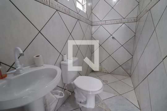 Banheiro de casa à venda com 2 quartos, 297m² em Canudos, Novo Hamburgo