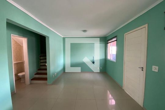 Sala de casa de condomínio à venda com 3 quartos, 54m² em Canudos, Novo Hamburgo