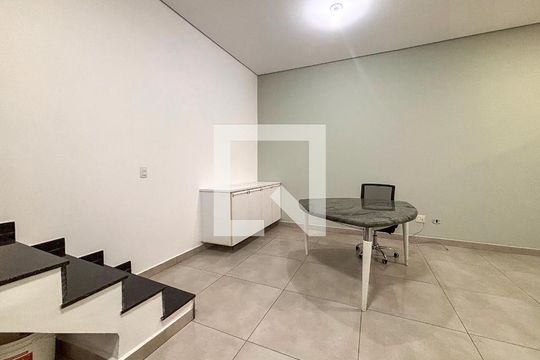 Apartamento para alugar com 2 quartos, 60m² em Jardim Las Vegas, Guarulhos