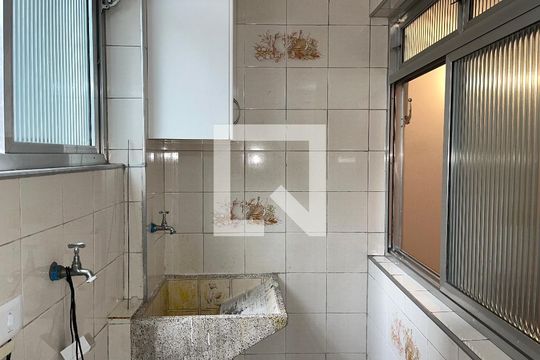 Área de Serviço de apartamento para alugar com 2 quartos, 49m² em Água Branca, São Paulo