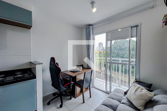 Sala de apartamento para alugar com 2 quartos, 38m² em Cambuci, São Paulo