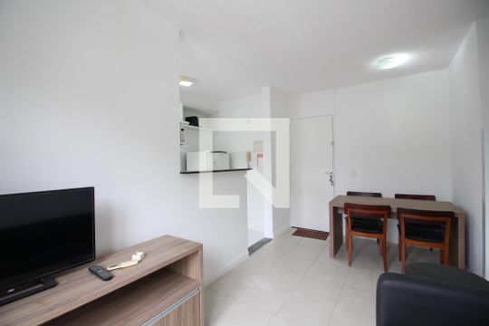Sala de apartamento para alugar com 2 quartos, 48m² em Jacarepaguá, Rio de Janeiro