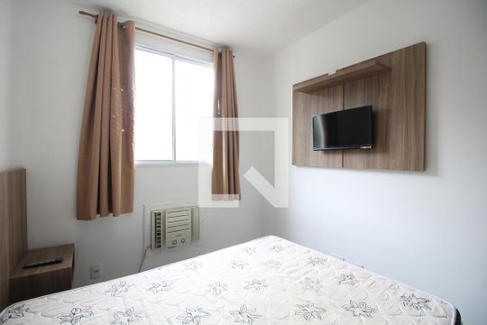 Quarto 2 de apartamento para alugar com 2 quartos, 48m² em Jacarepaguá, Rio de Janeiro