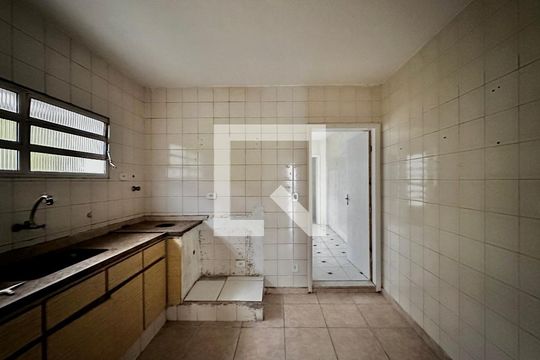 Cozinha de casa à venda com 3 quartos, 138m² em Vila Congonhas, São Paulo