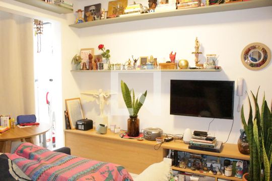 Studio de kitnet/studio para alugar com 1 quarto, 27m² em República, São Paulo