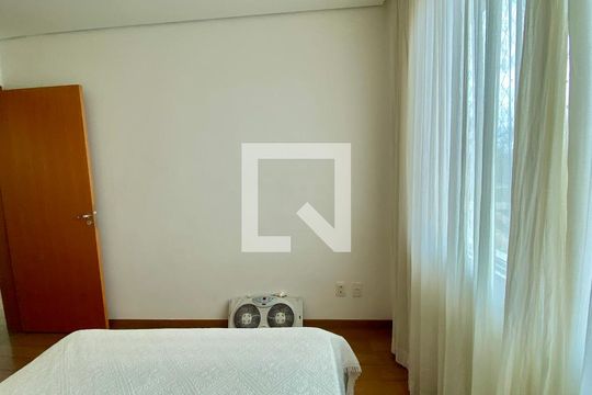 Quarto 4 de casa para alugar com 4 quartos, 270m² em Estoril, Belo Horizonte