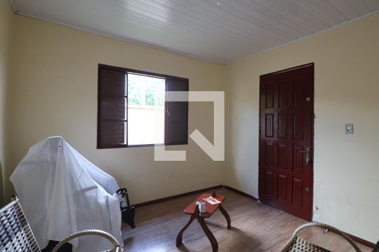 Casa à venda com 2 quartos, 70m² em Olaria, Canoas