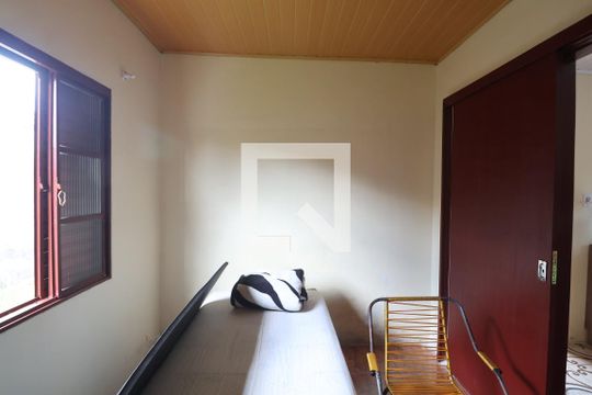 Quarto 2 de casa à venda com 2 quartos, 70m² em Olaria, Canoas