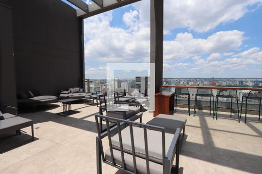 Área comum - Rooftop de kitnet/studio para alugar com 1 quarto, 27m² em Bela Vista, São Paulo