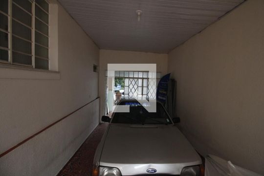 Garagem de casa à venda com 2 quartos, 240m² em Vila Gomes Cardim, São Paulo