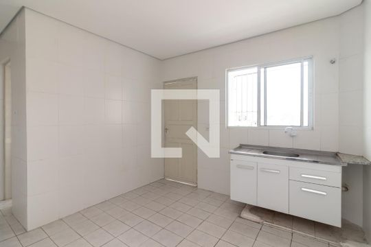 Cozinha de casa para alugar com 1 quarto, 40m² em Vila Palmeiras, São Paulo