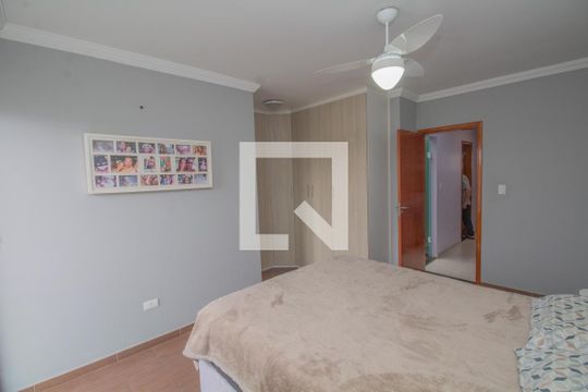 Quarto de casa à venda com 3 quartos, 217m² em Vila Darli, São Paulo